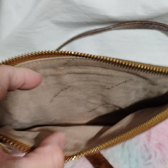 SALE! Auth Brahmin Melbourne Athena Pecan Crocodile Embossed Tote W Attached Bag - Picture 7 of 15